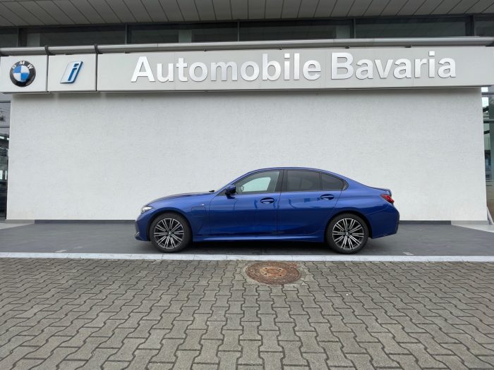 BMW Seria 3, 330E XDRIVE, 2024, 14407 km