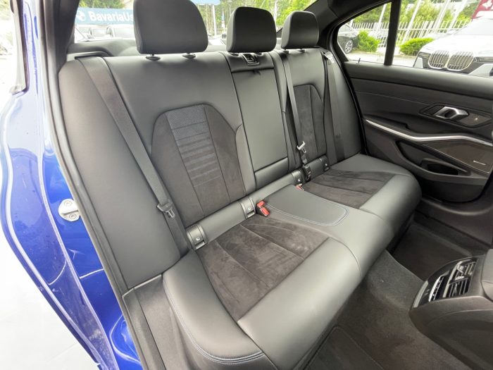 BMW Seria 3, 330E XDRIVE, 2024, 14407 km