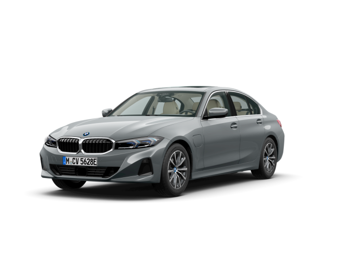 BMW Seria 3, 330E XDRIVE, 2024, 18700 km