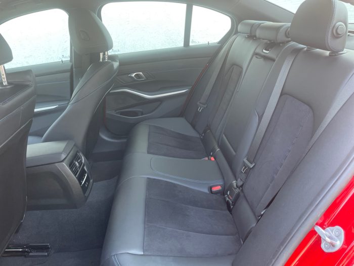 BMW Seria 3, 330E, 2024, 22500 km