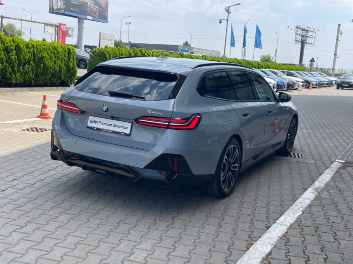 BMW Seria 5, 520D XDRIVE TOURING, 2024, 7046 km