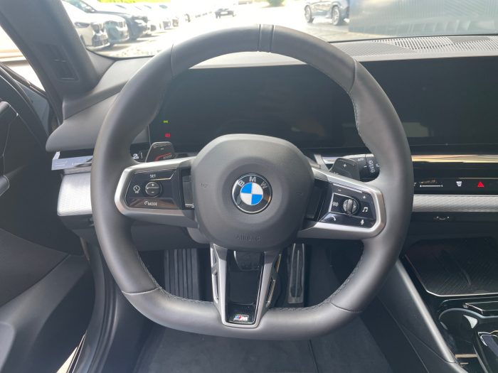 BMW Seria 5, 520D XDRIVE TOURING, 2024, 7046 km