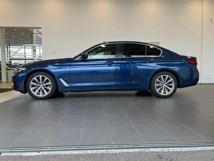 BMW Seria 5, 520D, 2023, 49200 km
