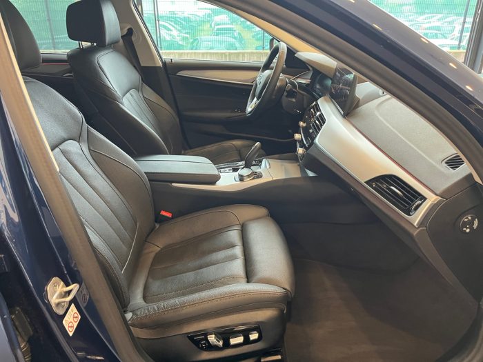BMW Seria 5, 520D, 2023, 49200 km