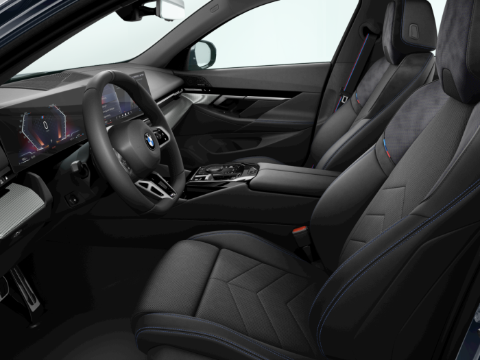 BMW Seria 5, 520I, 2024, 15700 km