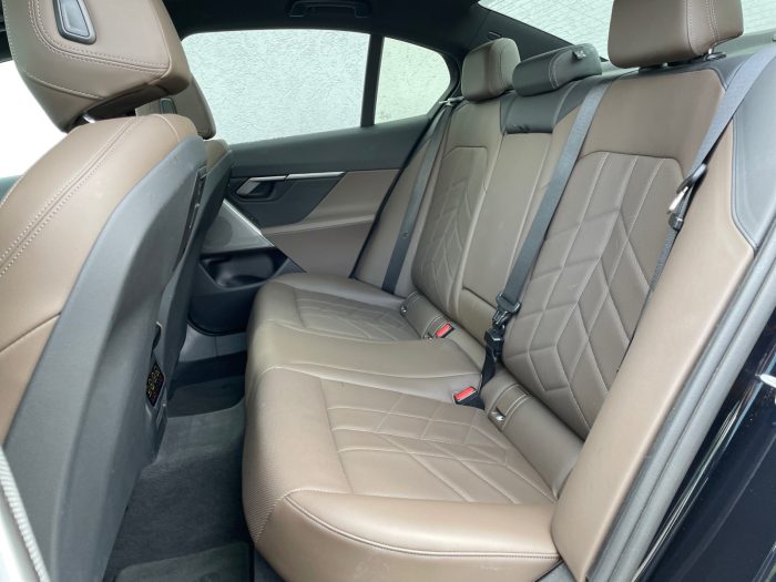 BMW Seria 5, 530E, 2024, 19800 km