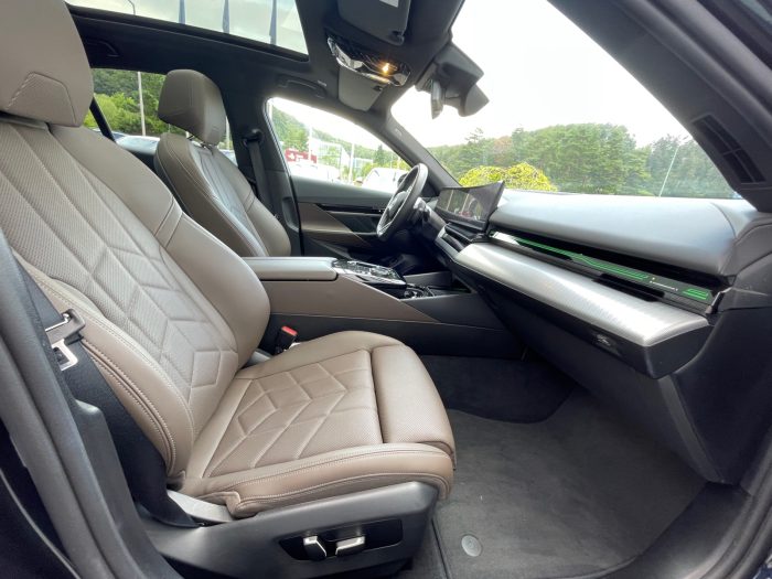 BMW Seria 5, 530E, 2024, 19800 km