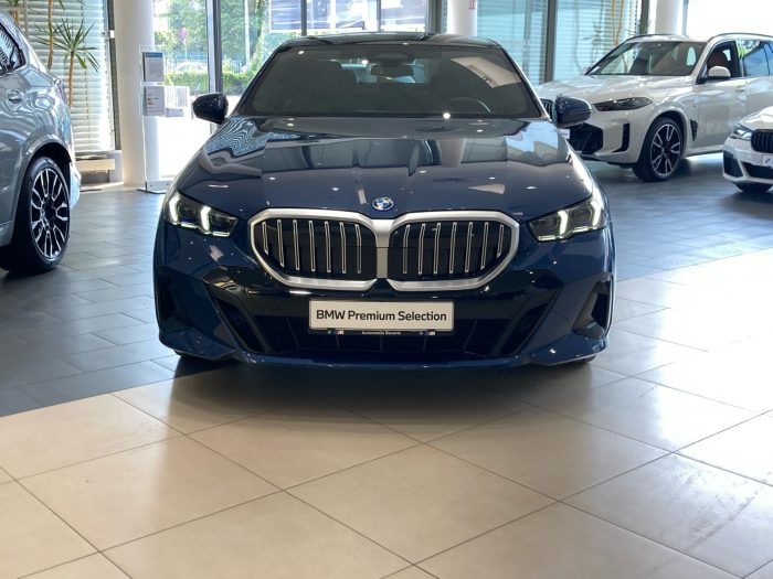 BMW Seria 5, 550E XDRIVE, 2024, 24800 km