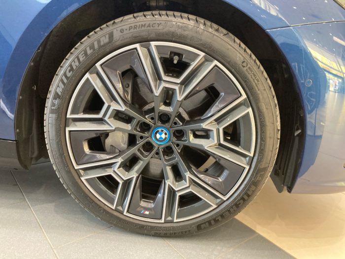 BMW Seria 5, 550E XDRIVE, 2024, 24800 km