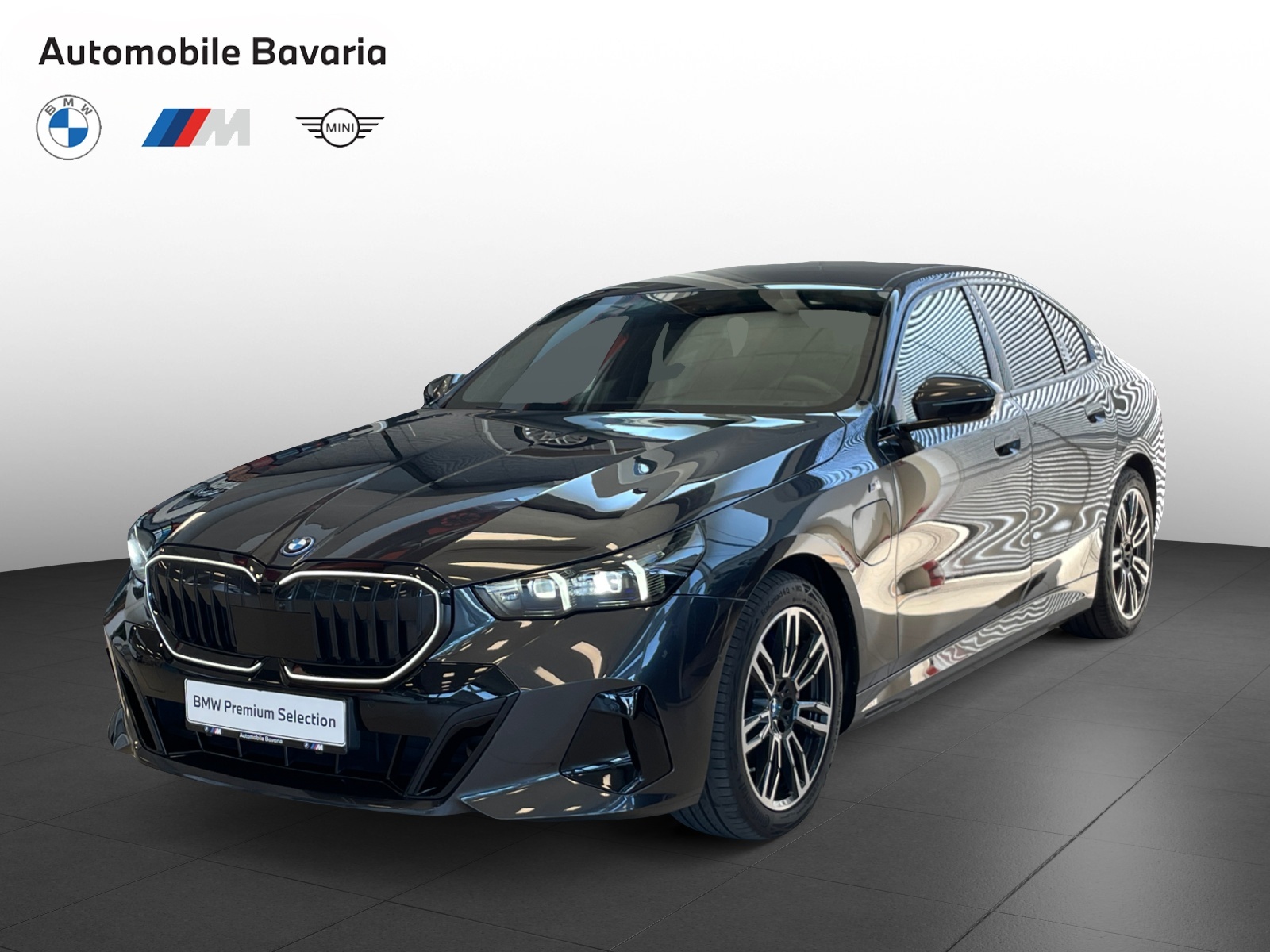 BMW Seria 5, 550E XDRIVE, 2024, 27400 km