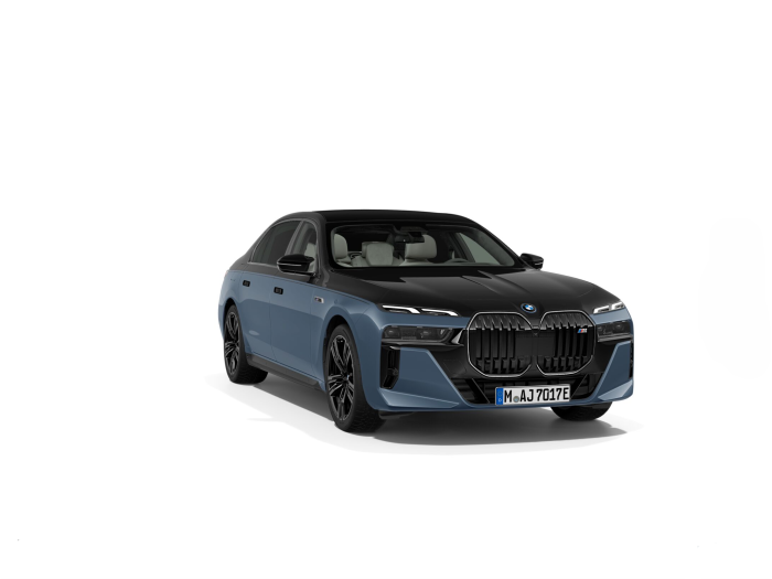 BMW Seria 7, M760E XDRIVE, 2024, 9423 km