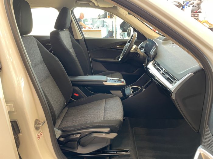 BMW X1, X1 XDRIVE23I, 2023, 27400 km