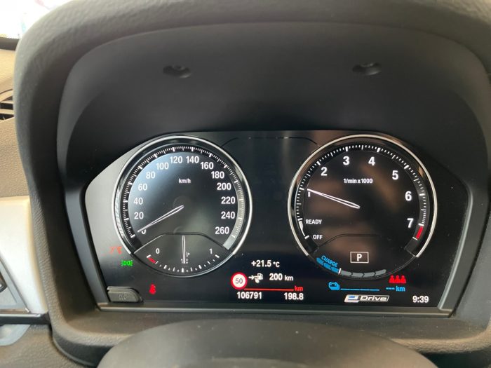 BMW X1, X1 XDRIVE25E, 2021, 106800 km
