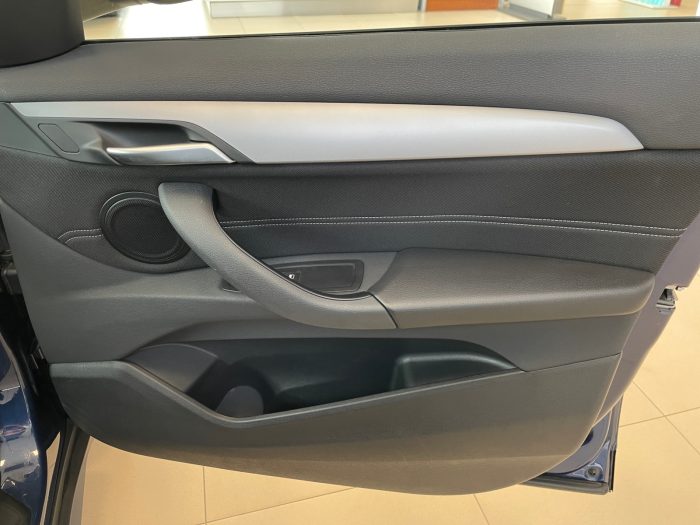BMW X1, X1 XDRIVE25E, 2021, 106800 km
