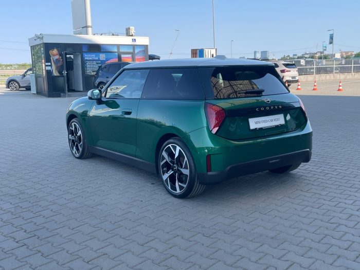 MINI Cooper E, COOPER E, 2024, 4215 km