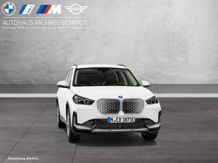 BMW iX, IX1 EDRIVE20, 2025, 10 km
