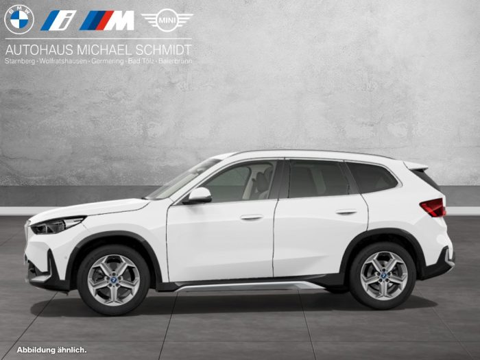 BMW iX, IX1 EDRIVE20, 2025, 10 km