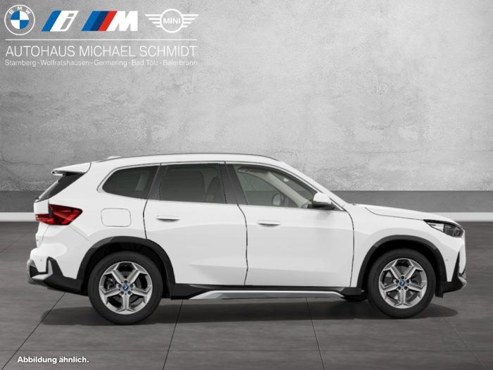 BMW iX, IX1 EDRIVE20, 2025, 10 km