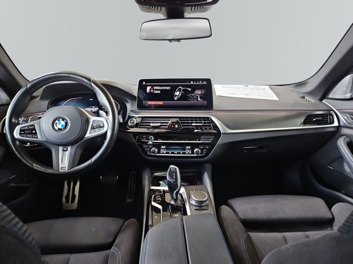 BMW Seria 5, 530D, 2022, 42970 km