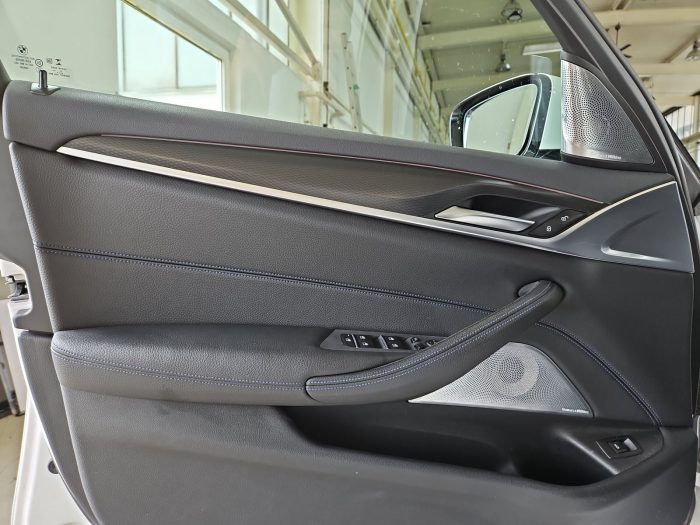 BMW Seria 5, 530D, 2022, 42970 km