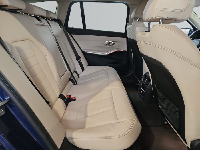 BMW Seria 3, 330E XDRIVE, 2022, 45554 km