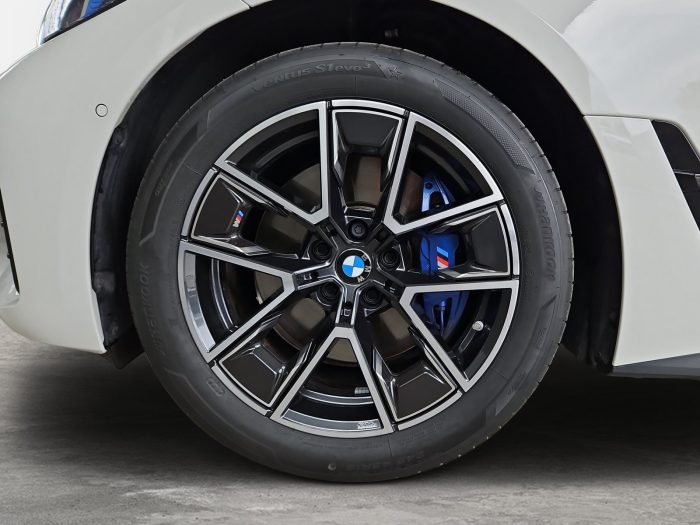 BMW Seria 4, I4 EDRIVE40, 2025, 12949 km