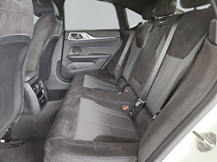 BMW Seria 4, I4 EDRIVE40, 2025, 12949 km