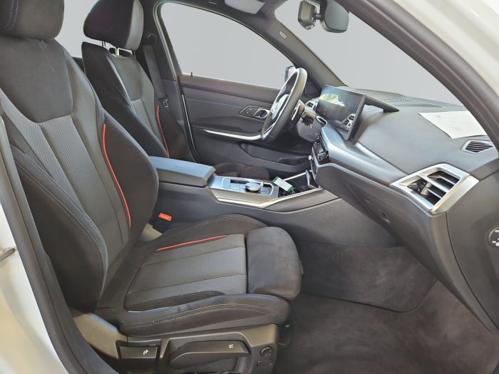 BMW Seria 3, 330D XDRIVE, 2024, 25208 km