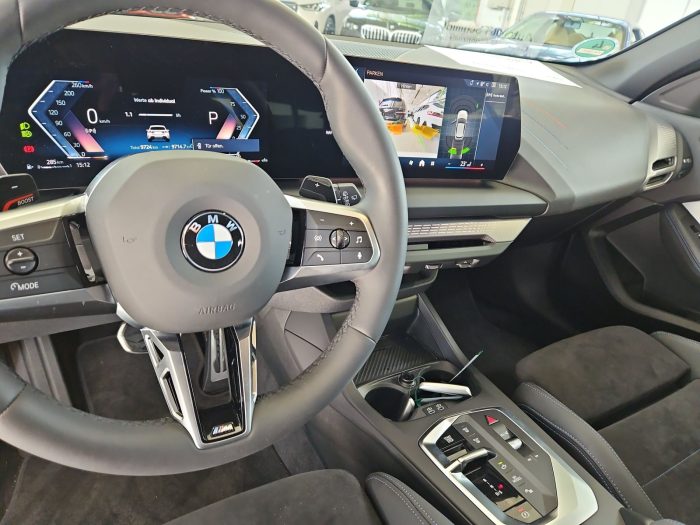 BMW Seria 1, 118D, 2024, 9706 km