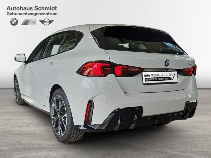 BMW Seria 1, 118D, 2024, 9706 km