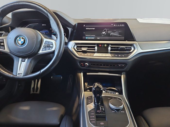 BMW Seria 3, 330E XDRIVE, 2022, 50984 km