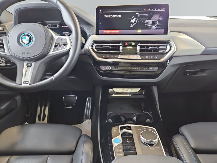 BMW iX, IX3, 2023, 15181 km