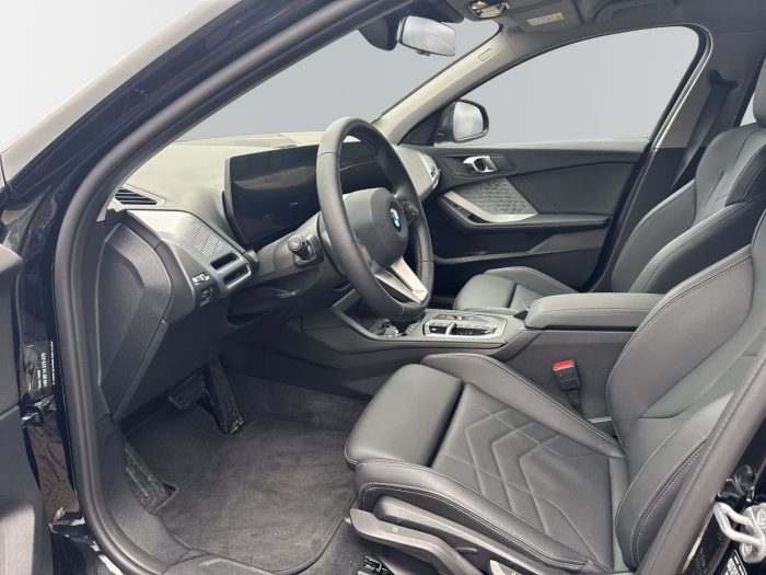 BMW Seria 1, 120, 2024, 6287 km