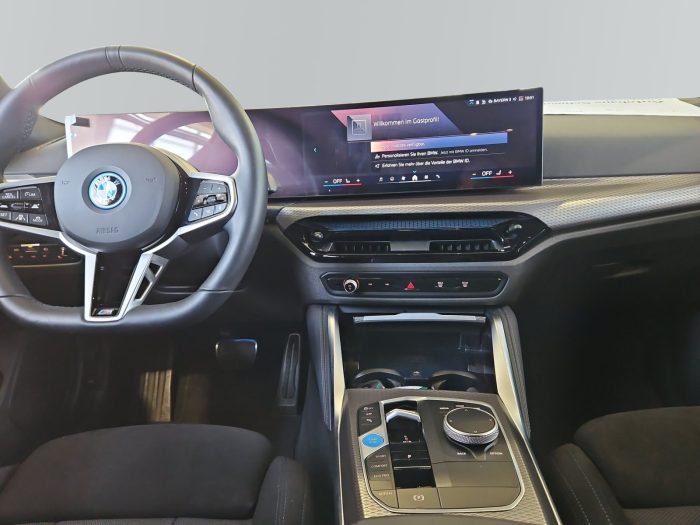 BMW Seria 4, I4 EDRIVE40, 2024, 19618 km