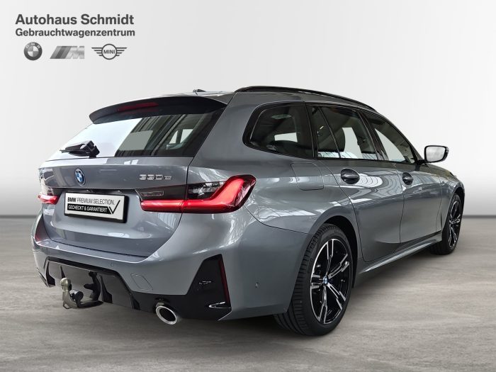 BMW Seria 3, 330E XDRIVE, 2024, 19918 km