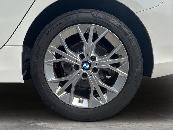 BMW Seria 1, 116, 2025, 8001 km