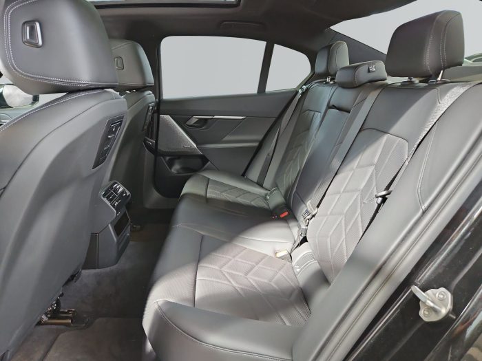 BMW Seria 5, 520D XDRIVE, 2024, 20730 km