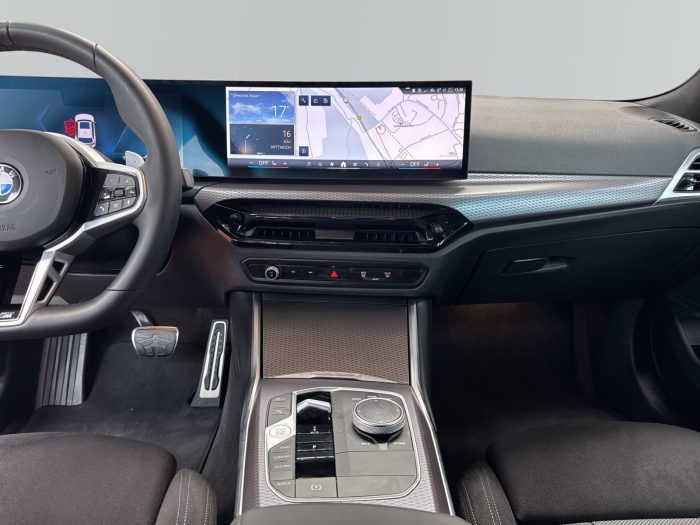 BMW Seria 3, 318D, 2025, 8239 km