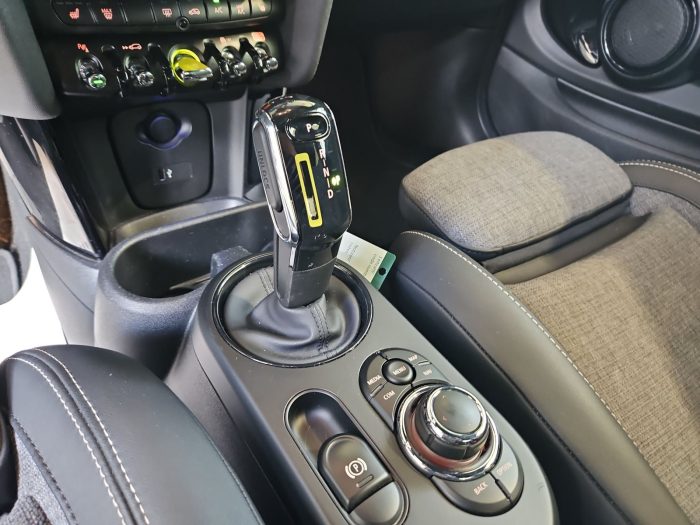 MINI Hatch 3 usi, COOPER SE, 2022, 31518 km