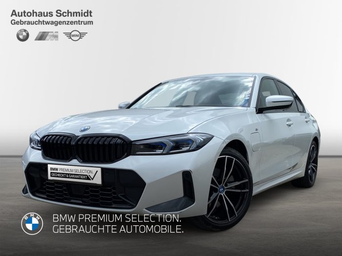 BMW Seria 3, 330E XDRIVE, 2024, 28780 km