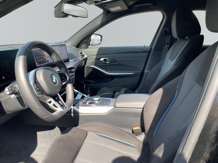 BMW Seria 3, 320I, 2025, 26148 km