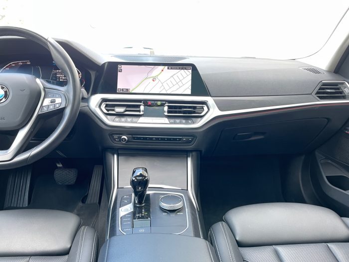 BMW Seria 3, 320D XDRIVE, 2022, 61130 km