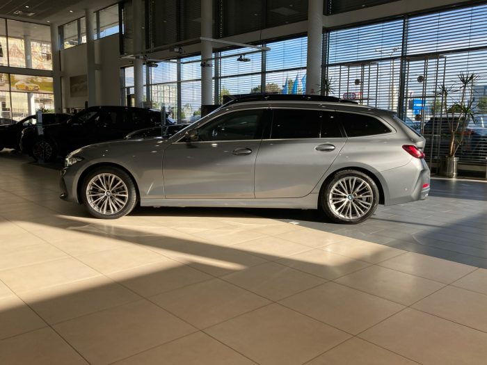 BMW Seria 3, 320D XDRIVE, 2023, 60852 km