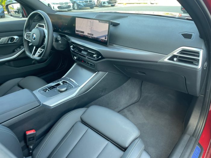 BMW Seria 3, 320I TOURING, 2025, 6889 km