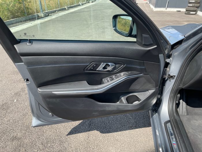 BMW Seria 3, 320I XDRIVE, 2024, 10100 km