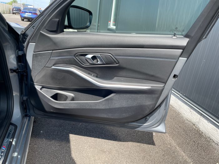 BMW Seria 3, 320I XDRIVE, 2024, 10100 km
