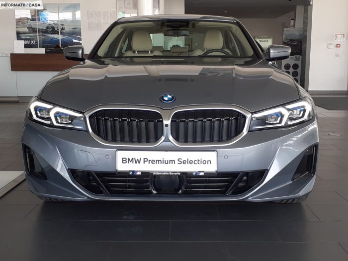 BMW Seria 3, 330E XDRIVE, 2024, 18700 km