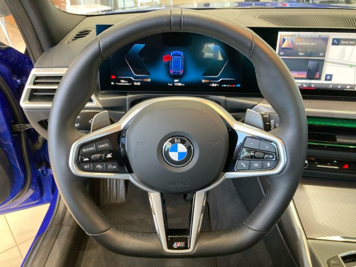 BMW Seria 3, 330I XDRIVE TOURING, 2024, 11200 km