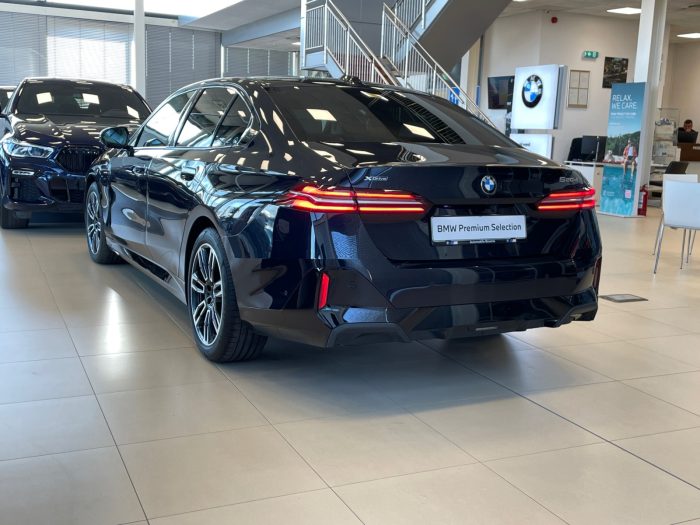 BMW Seria 5, 520D XDRIVE, 2024, 10600 km