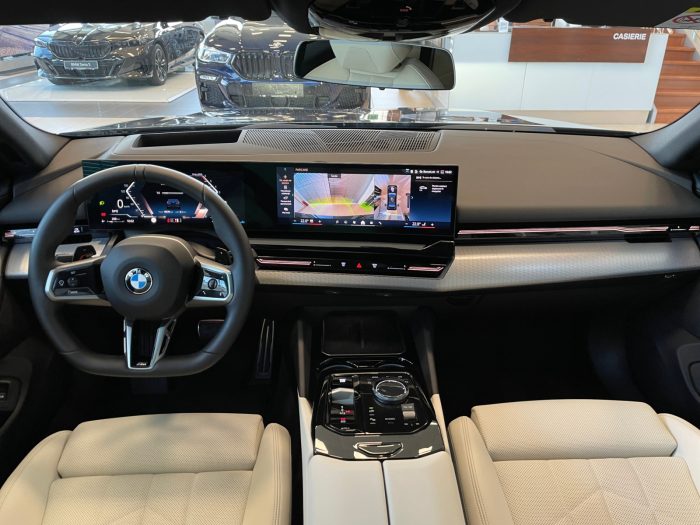 BMW Seria 5, 520D XDRIVE, 2024, 10600 km